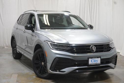 2022 Volkswagen Tiguan 2.0T SE R-Line Black 4MOTION