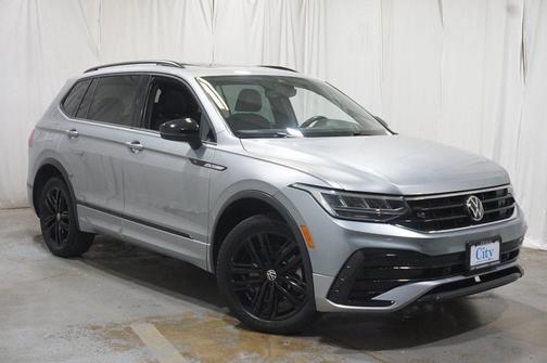 2022 Volkswagen Tiguan 2.0T SE R-Line Black 4MOTION