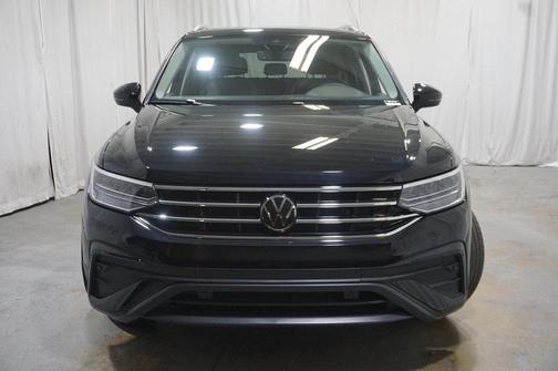 2024 Volkswagen Tiguan 2.0T SE 4MOTION