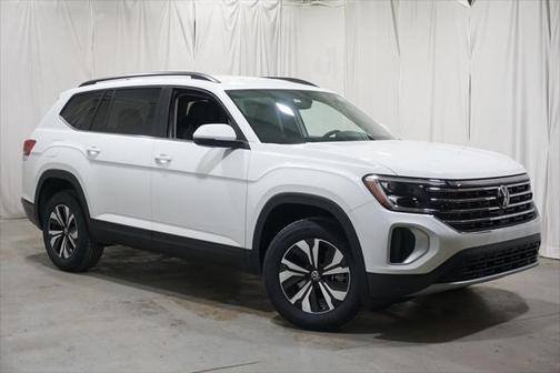 2025 Volkswagen Atlas 2.0T SE