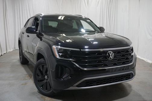 2025 Volkswagen Atlas Cross Sport 2.0T SE w/Technology 4MOTION