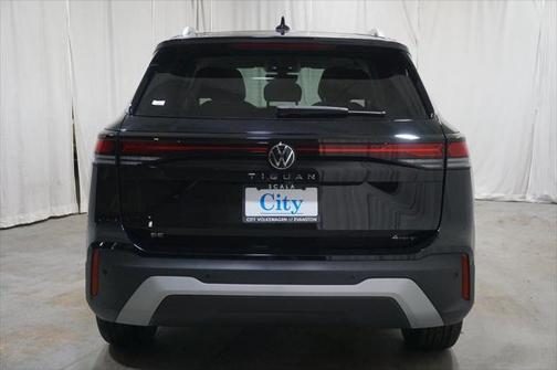 2025 Volkswagen Tiguan 2.0T SE 4MOTION