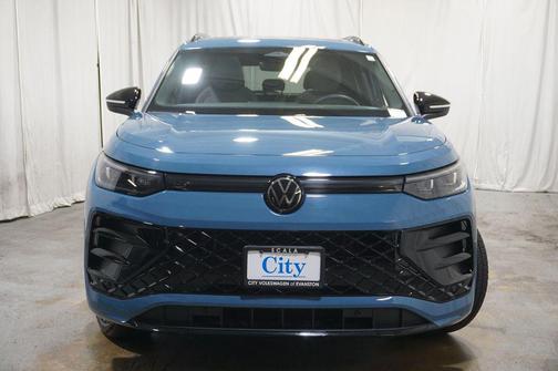 Monterey Blue Pearl 2025 Volkswagen Tiguan 2.0T SE R-Line Black 4MOTION