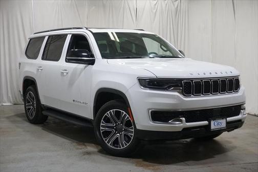 2023 Jeep Wagoneer Base