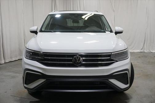 2024 Volkswagen Tiguan 2.0T SE 4MOTION
