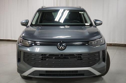 2025 Volkswagen Tiguan 2.0T SE 4MOTION