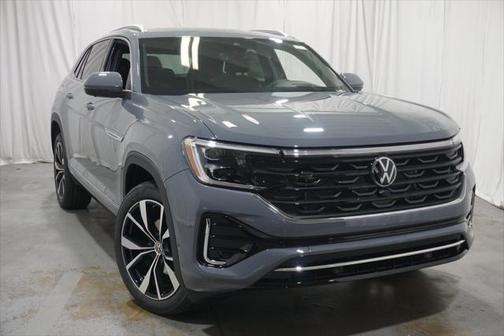 2025 Volkswagen Atlas Cross Sport 2.0T SEL Premium