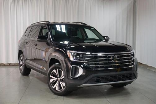2025 Volkswagen Atlas 2.0T SE