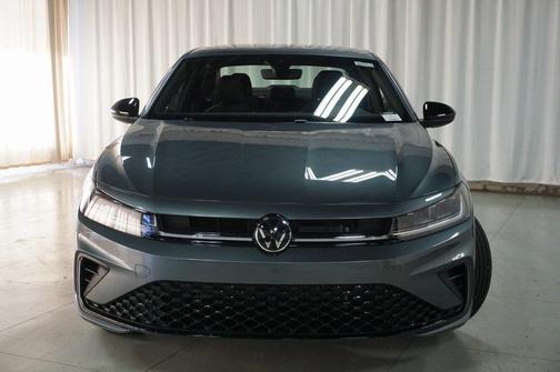 2025 Volkswagen Tiguan 2.0T SE R-Line Black 4MOTION