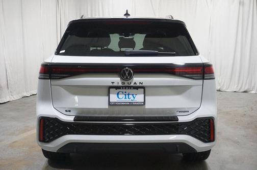 2025 Volkswagen Tiguan 2.0T SE R-Line Black 4MOTION