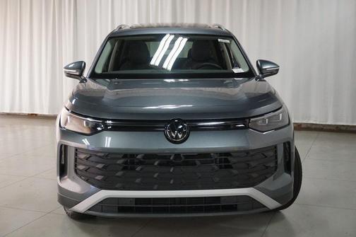 2025 Volkswagen Tiguan 2.0T SE 4MOTION