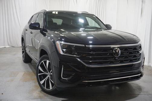 2025 Volkswagen Atlas Cross Sport 2.0T SEL Premium