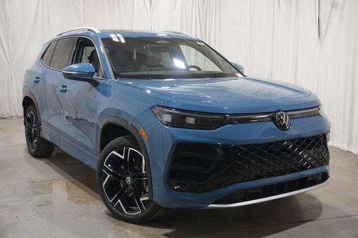 2026 Volkswagen Tiguan 2.0T SEL R-Line 4MOTION