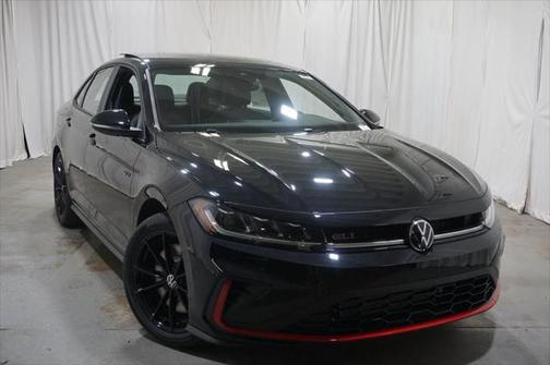 2025 Volkswagen Jetta GLI 2.0T Autobahn