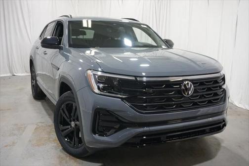 2025 Volkswagen Atlas Cross Sport 2.0T SEL