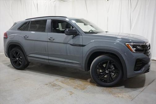 2025 Volkswagen Atlas Cross Sport 2.0T SEL