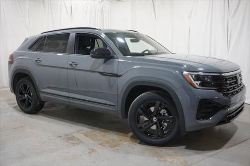 2025 Volkswagen Atlas Cross Sport 2.0T SEL