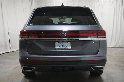 2025 Volkswagen Atlas 2.0T SE w/Technology 4MOTION