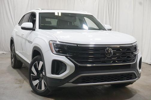 2025 Volkswagen Atlas Cross Sport 2.0T SE w/Technology 4MOTION