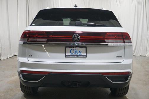 2025 Volkswagen Atlas Cross Sport 2.0T SE w/Technology 4MOTION