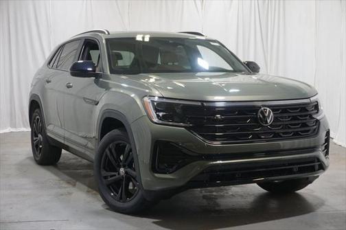 2025 Volkswagen Atlas Cross Sport 2.0T SEL