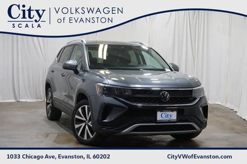 Platinum Gray Metallic 2023 Volkswagen Taos 1.5T SE