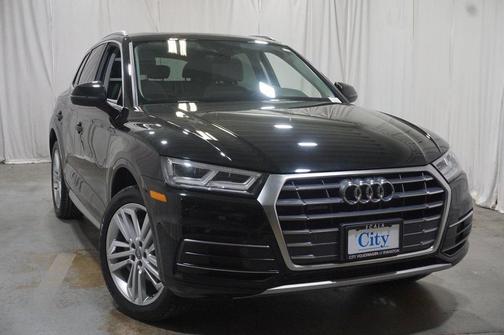 2018 Audi Q5 2.0T Premium Plus