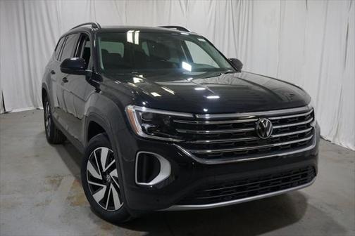 2025 Volkswagen Atlas 2.0T SE w/Technology 4MOTION