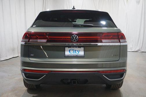 Green 2026 Volkswagen Atlas Cross Sport 2.0T SE w/Technology 4MOTION