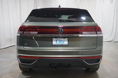 2026 Volkswagen Atlas Cross Sport 2.0T SE w/Technology 4MOTION