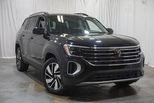 2024 Volkswagen Atlas 2.0T SE w/Technology 4MOTION