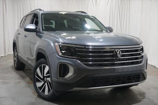 2025 Volkswagen Atlas 2.0T SE w/Technology 4MOTION