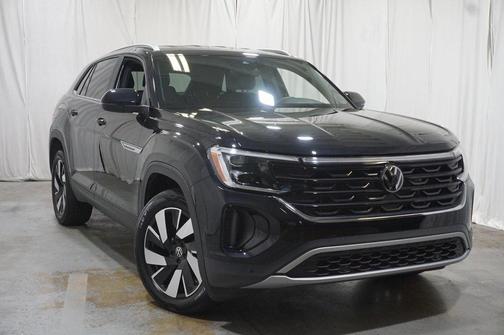 2024 Volkswagen Atlas Cross Sport 2.0T SE w/Technology 4MOTION