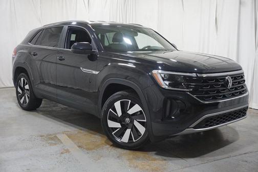 2024 Volkswagen Atlas Cross Sport 2.0T SE w/Technology 4MOTION