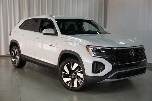 2025 Volkswagen Atlas Cross Sport 2.0T SE w/Technology 4MOTION