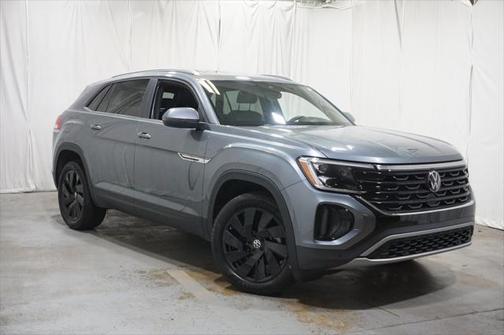 2024 Volkswagen Atlas Cross Sport 2.0T SE w/Technology 4MOTION