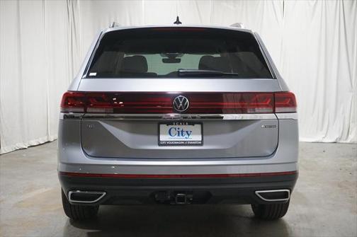 2025 Volkswagen Atlas 2.0T SE w/Technology 4MOTION