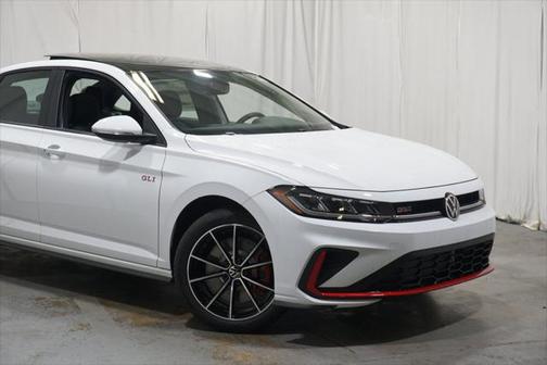 2025 Volkswagen Jetta GLI 2.0T Autobahn