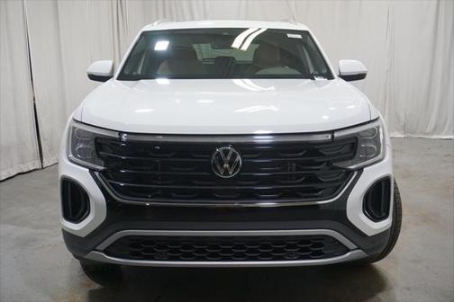 2025 Volkswagen Atlas Cross Sport 2.0T SE w/Technology 4MOTION