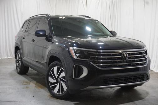 2024 Volkswagen Atlas 2.0T SE w/Technology 4MOTION