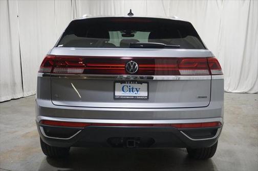 2024 Volkswagen Atlas Cross Sport 2.0T SE w/Technology 4MOTION