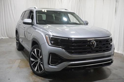 2025 Volkswagen Atlas 2.0T SEL Premium R-Line 4MOTION