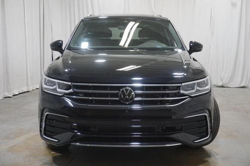 2024 Volkswagen Tiguan 2.0T SEL R-Line 4MOTION
