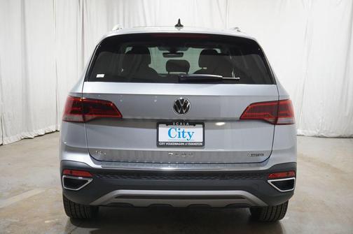 2024 Volkswagen Taos 1.5T SEL