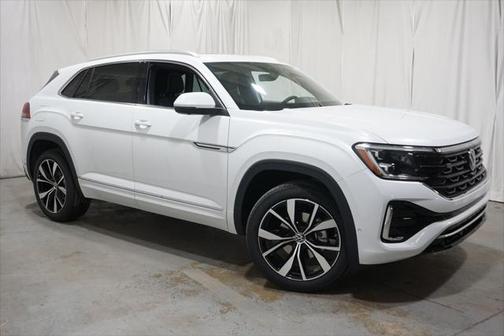 2025 Volkswagen Atlas Cross Sport 2.0T SEL Premium