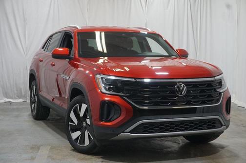 2024 Volkswagen Atlas Cross Sport 2.0T SE w/Technology 4MOTION