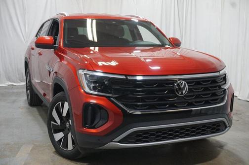 2024 Volkswagen Atlas Cross Sport 2.0T SE w/Technology 4MOTION
