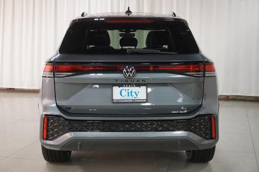 2025 Volkswagen Tiguan 2.0T SE R-Line Black 4MOTION