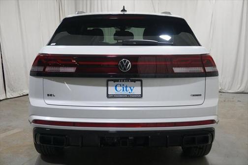 2025 Volkswagen Atlas Cross Sport 2.0T SEL