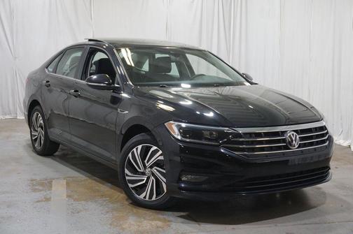 Deep Black Pearl 2021 Volkswagen Jetta 1.4T SEL Premium